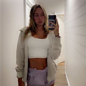 Meet your Posher, Noelle